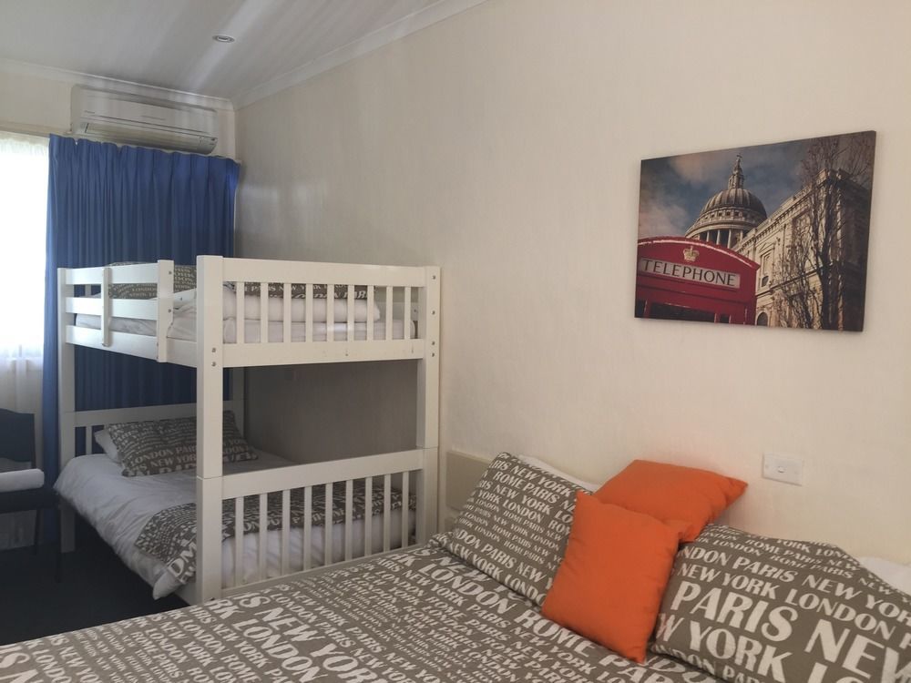 جبل بيوتي Bogong Moth Motel المظهر الخارجي الصورة